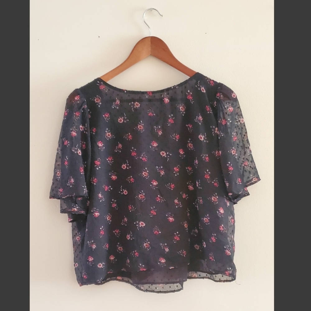 Loft floral bow back top NWT